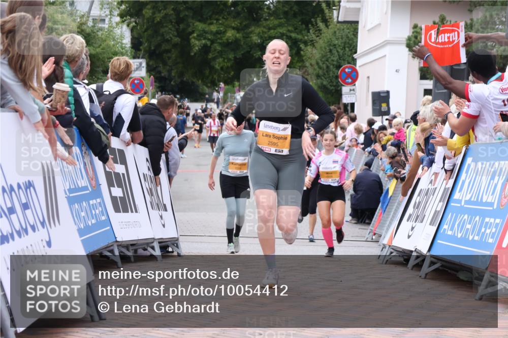 30.08.2026 - Blankeneser Heldenlauf Lena Gebhardt http://msf.ph/oto/10054412 30.08.2026 12:06:01 Ziel 2595, 2824 meine-sportfotos.de