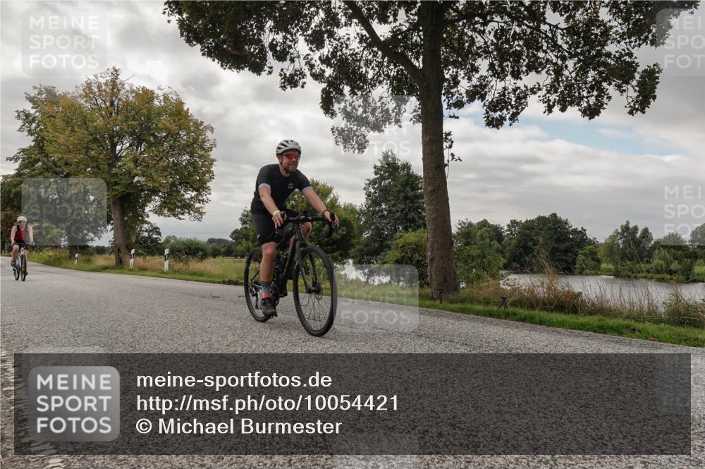 30.08.2026 - Elbe Triathlon Hamburg Michael Burmester http://msf.ph/oto/10054421 30.08.2026 11:04:22 Radfahren 904, 1158, 1424 meine-sportfotos.de