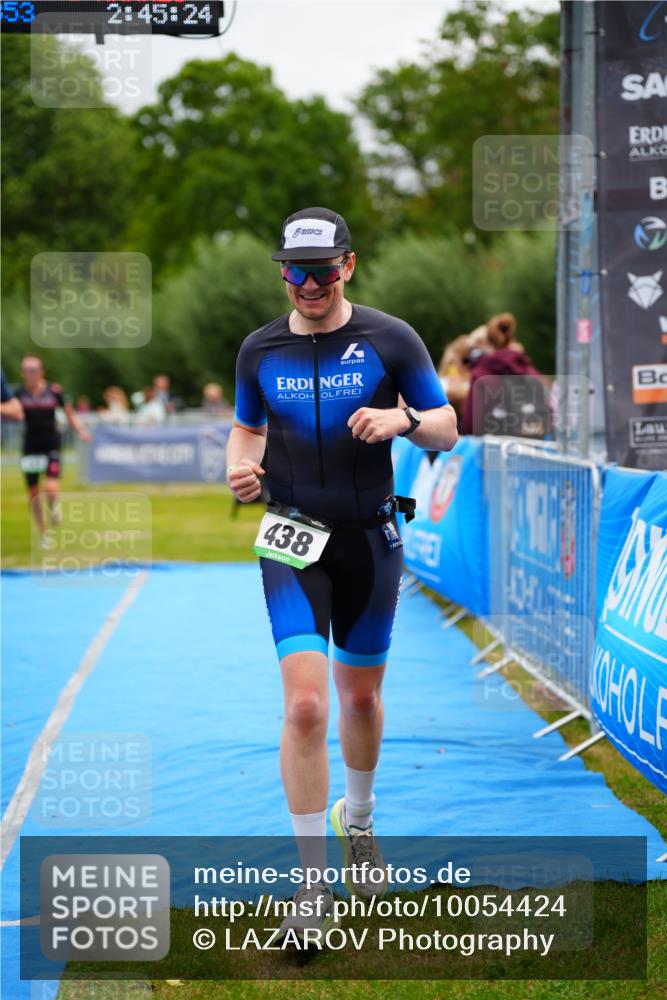 30.08.2026 - Elbe Triathlon Hamburg LAZAROV Photography http://msf.ph/oto/10054424 30.08.2026 10:55:25 Ziel 353, 438, 519, 663 meine-sportfotos.de