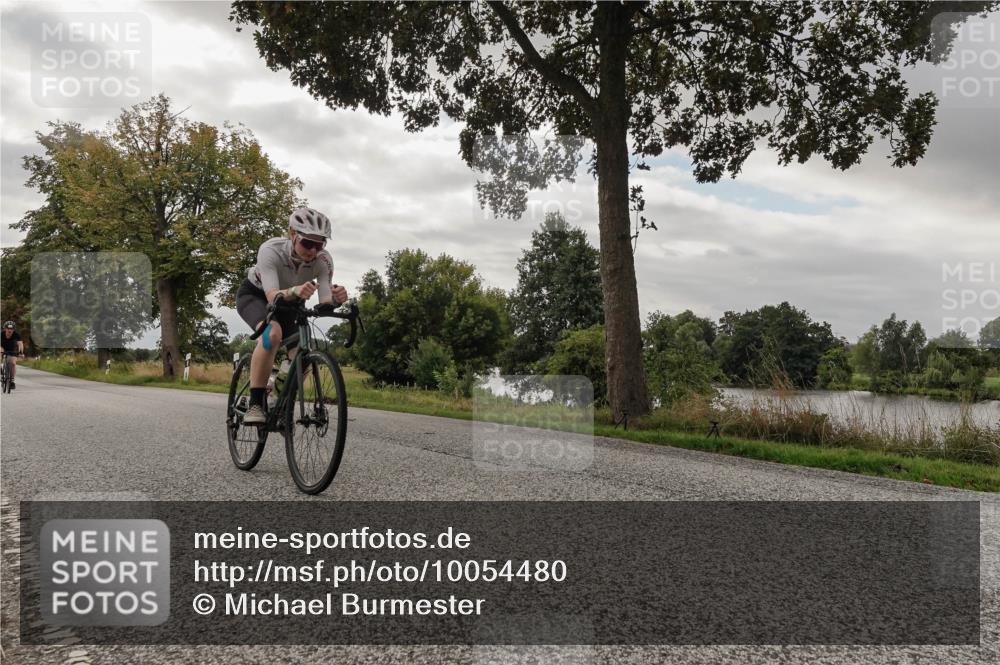 30.08.2026 - Elbe Triathlon Hamburg Michael Burmester http://msf.ph/oto/10054480 30.08.2026 11:05:24 Radfahren 1254, 1266, 1387, 1396 meine-sportfotos.de