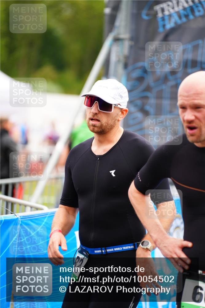 30.08.2026 - Elbe Triathlon Hamburg LAZAROV Photography http://msf.ph/oto/10054502 30.08.2026 10:55:42 Ziel 543, 582 meine-sportfotos.de
