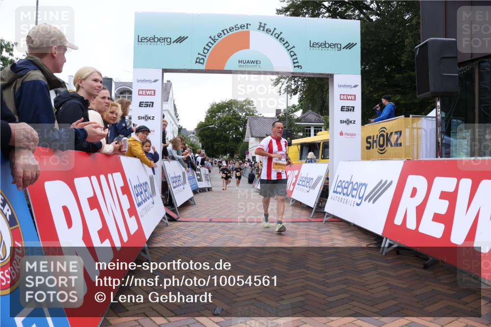 30.08.2026 - Blankeneser Heldenlauf Lena Gebhardt http://msf.ph/oto/10054561 30.08.2026 12:06:21 Ziel 2174, 4482 meine-sportfotos.de