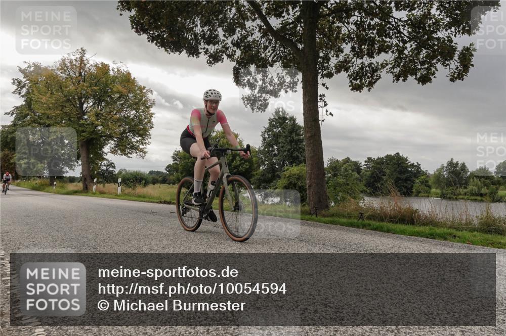 30.08.2026 - Elbe Triathlon Hamburg Michael Burmester http://msf.ph/oto/10054594 30.08.2026 11:07:53 Radfahren 907, 1287, 1325, 1354, 1417 meine-sportfotos.de