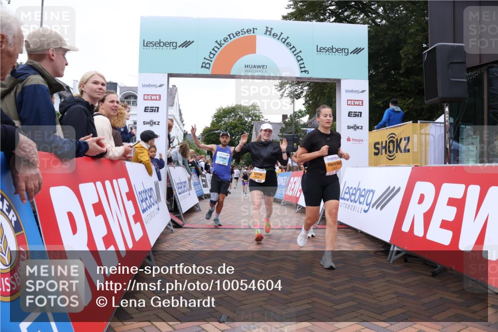 30.08.2026 - Blankeneser Heldenlauf Lena Gebhardt http://msf.ph/oto/10054604 30.08.2026 12:06:28 Ziel 2074, 2174, 2429, 2846, 4169 meine-sportfotos.de