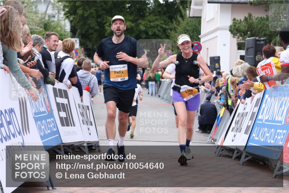 30.08.2026 - Blankeneser Heldenlauf Lena Gebhardt http://msf.ph/oto/10054640 30.08.2026 12:06:32 Ziel 2074, 2429, 2846, 2854, 2895, 4157, 4169 meine-sportfotos.de