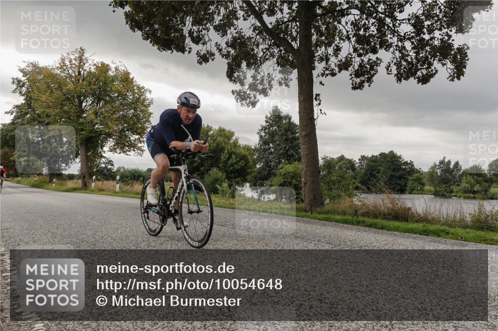 30.08.2026 - Elbe Triathlon Hamburg Michael Burmester http://msf.ph/oto/10054648 30.08.2026 11:09:19 Radfahren 1299, 1353, 1422, 1441 meine-sportfotos.de
