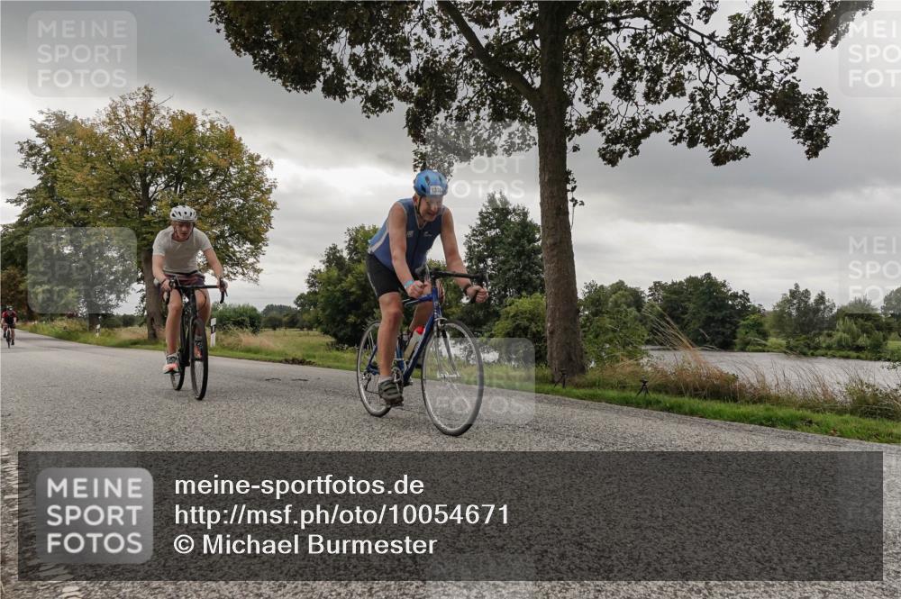 30.08.2026 - Elbe Triathlon Hamburg Michael Burmester http://msf.ph/oto/10054671 30.08.2026 11:09:52 Radfahren 1265, 1338, 1345, 1382 meine-sportfotos.de