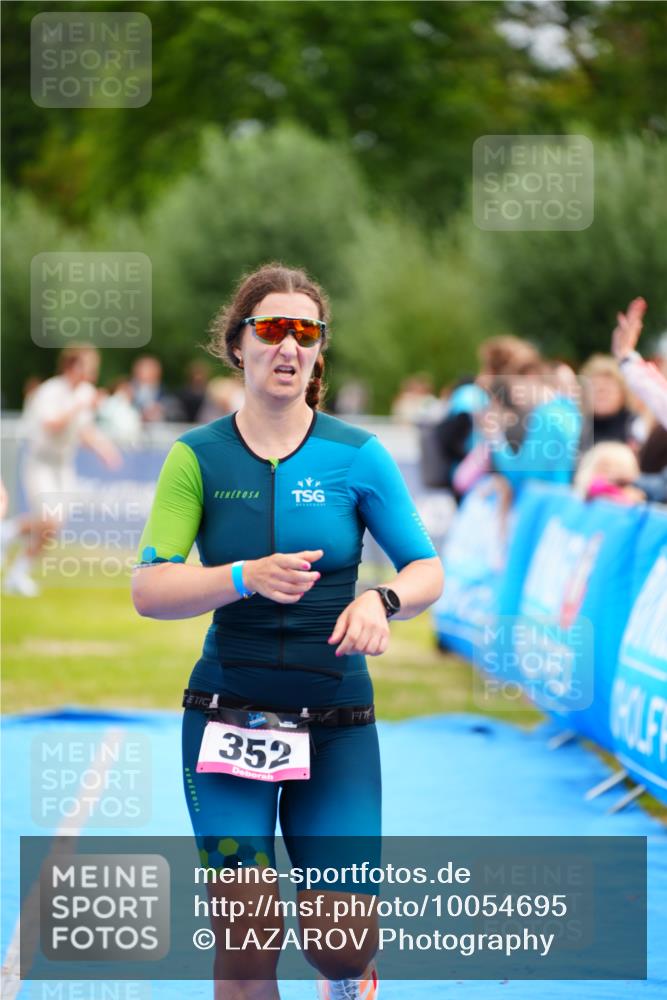 30.08.2026 - Elbe Triathlon Hamburg LAZAROV Photography http://msf.ph/oto/10054695 30.08.2026 10:58:30 Ziel 259, 352 meine-sportfotos.de