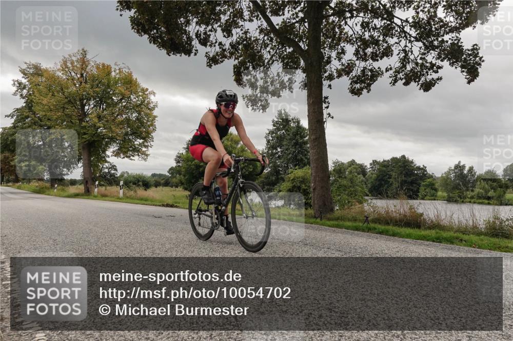 30.08.2026 - Elbe Triathlon Hamburg Michael Burmester http://msf.ph/oto/10054702 30.08.2026 11:10:51 Radfahren 1174, 1463, 1518 meine-sportfotos.de