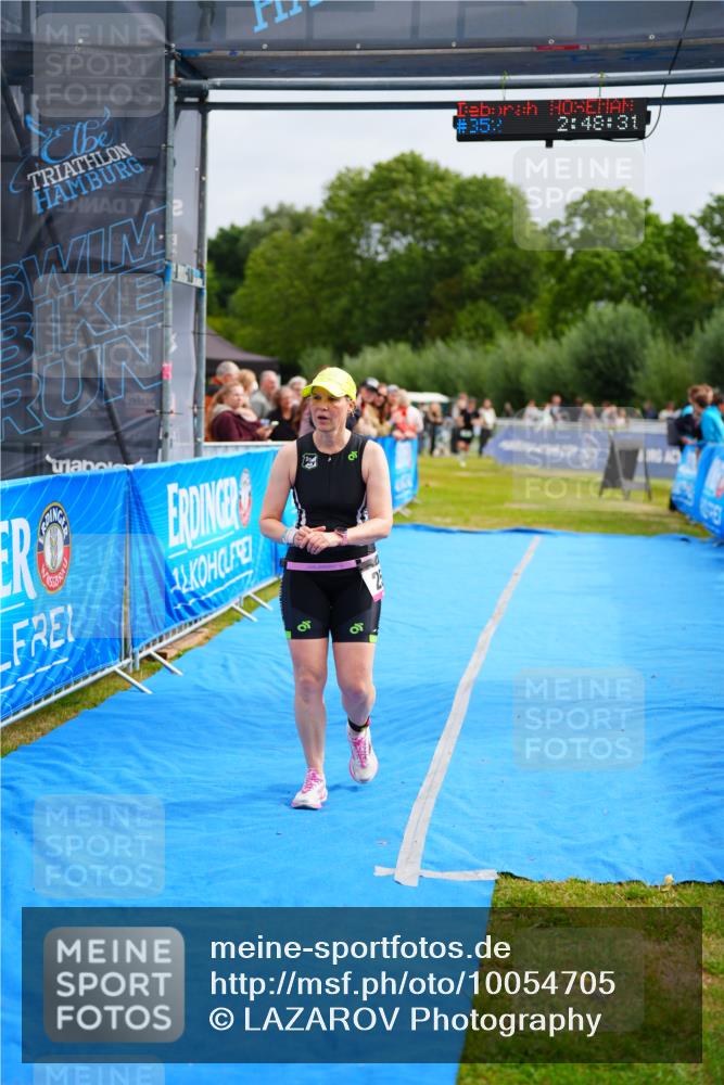 30.08.2026 - Elbe Triathlon Hamburg LAZAROV Photography http://msf.ph/oto/10054705 30.08.2026 10:58:33 Ziel 259, 352, 480 meine-sportfotos.de