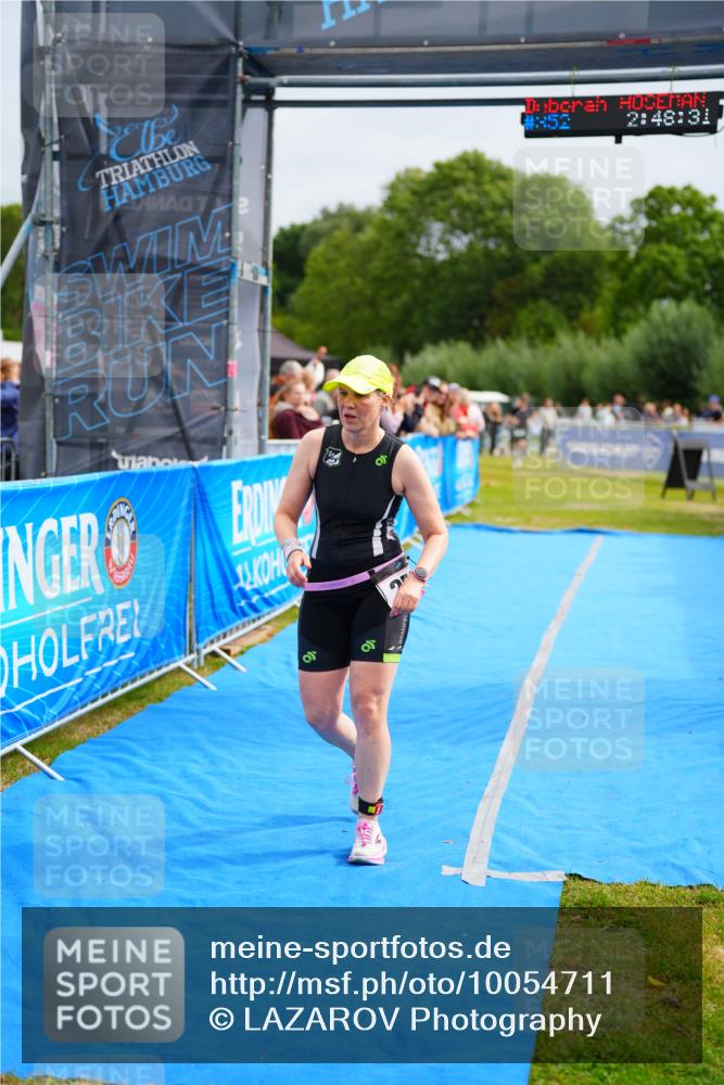 30.08.2026 - Elbe Triathlon Hamburg LAZAROV Photography http://msf.ph/oto/10054711 30.08.2026 10:58:33 Ziel 259, 352, 480 meine-sportfotos.de
