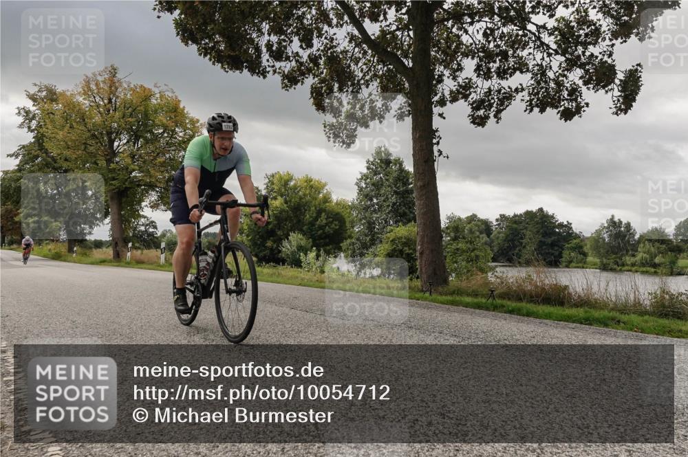 30.08.2026 - Elbe Triathlon Hamburg Michael Burmester http://msf.ph/oto/10054712 30.08.2026 11:11:38 Radfahren 1282, 1385 meine-sportfotos.de