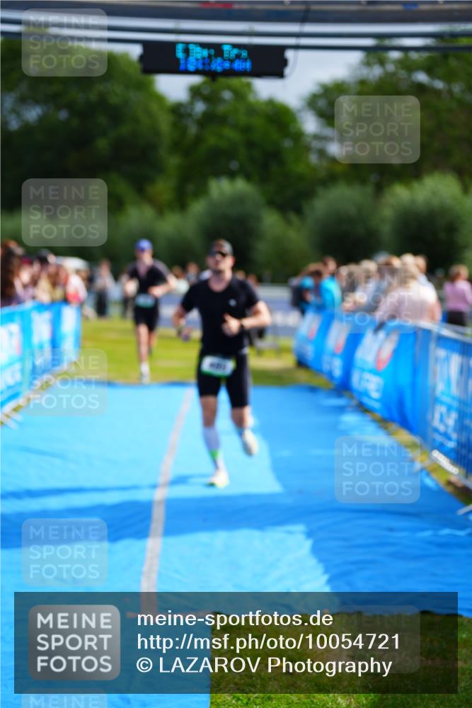 30.08.2026 - Elbe Triathlon Hamburg LAZAROV Photography http://msf.ph/oto/10054721 30.08.2026 10:58:42 Ziel 480, 588 meine-sportfotos.de