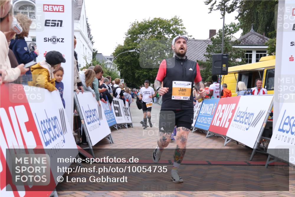 30.08.2026 - Blankeneser Heldenlauf Lena Gebhardt http://msf.ph/oto/10054735 30.08.2026 12:06:45 Ziel 2136, 2370, 2425, 2744, 4072 meine-sportfotos.de