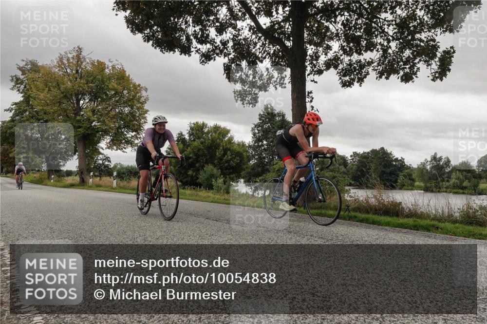 30.08.2026 - Elbe Triathlon Hamburg Michael Burmester http://msf.ph/oto/10054838 30.08.2026 11:14:52 Radfahren 1127, 1384, 1408, 1449, 1584 meine-sportfotos.de