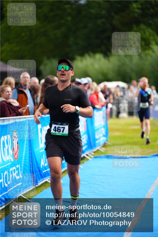 30.08.2026 - Elbe Triathlon Hamburg LAZAROV Photography http://msf.ph/oto/10054849 30.08.2026 10:59:31 Ziel 462, 467, 484 meine-sportfotos.de