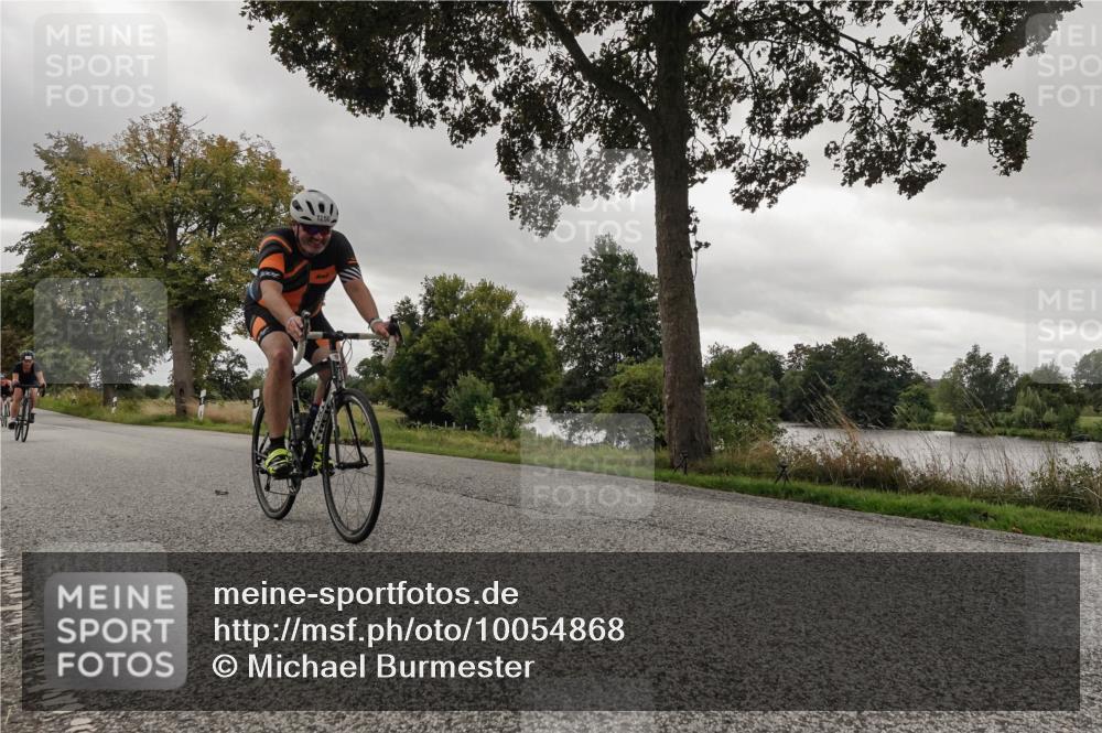 30.08.2026 - Elbe Triathlon Hamburg Michael Burmester http://msf.ph/oto/10054868 30.08.2026 11:15:57 Radfahren 1250, 1472, 1580 meine-sportfotos.de