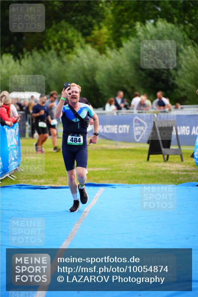30.08.2026 - Elbe Triathlon Hamburg LAZAROV Photography http://msf.ph/oto/10054874 30.08.2026 10:59:34 Ziel 462, 467, 484 meine-sportfotos.de