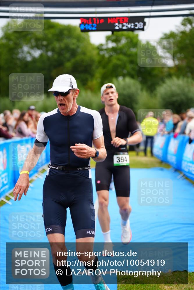 30.08.2026 - Elbe Triathlon Hamburg LAZAROV Photography http://msf.ph/oto/10054919 30.08.2026 10:59:51 Ziel 394, 634, 761 meine-sportfotos.de