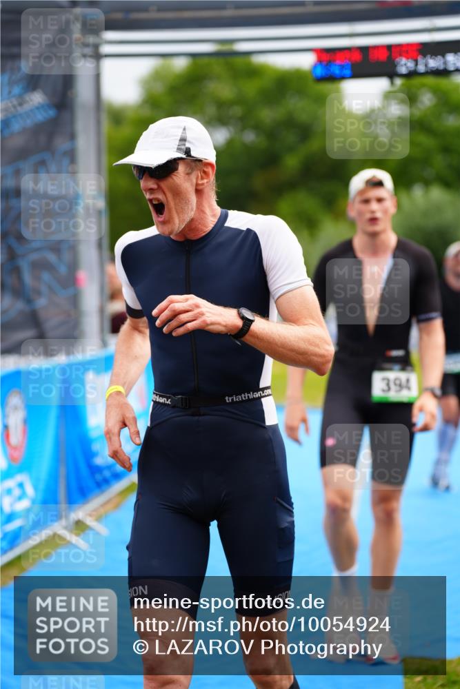 30.08.2026 - Elbe Triathlon Hamburg LAZAROV Photography http://msf.ph/oto/10054924 30.08.2026 10:59:51 Ziel 394, 634, 761 meine-sportfotos.de