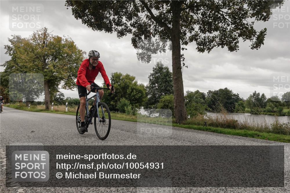 30.08.2026 - Elbe Triathlon Hamburg Michael Burmester http://msf.ph/oto/10054931 30.08.2026 11:18:20 Radfahren 1291, 1331, 1367 meine-sportfotos.de
