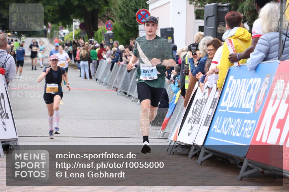 30.08.2026 - Blankeneser Heldenlauf Lena Gebhardt http://msf.ph/oto/10055000 30.08.2026 12:07:37 Ziel 4148 meine-sportfotos.de