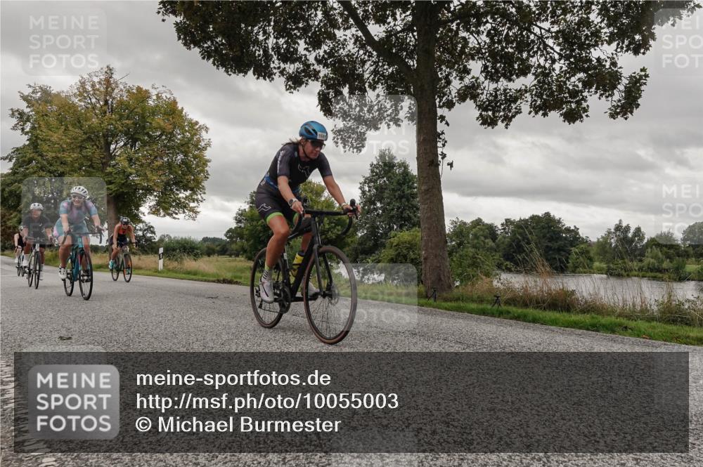 30.08.2026 - Elbe Triathlon Hamburg Michael Burmester http://msf.ph/oto/10055003 30.08.2026 11:20:45 Radfahren 1393, 1394, 1482, 1524, 1687 meine-sportfotos.de