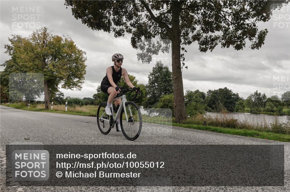 30.08.2026 - Elbe Triathlon Hamburg Michael Burmester http://msf.ph/oto/10055012 30.08.2026 11:20:47 Radfahren 1393, 1394, 1482, 1524, 1687 meine-sportfotos.de