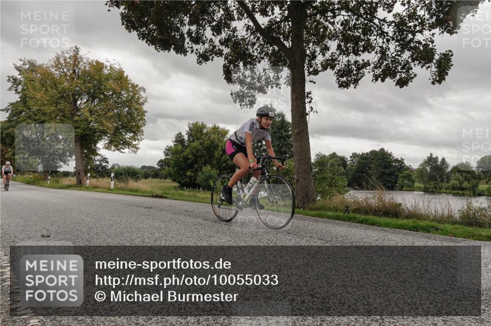 30.08.2026 - Elbe Triathlon Hamburg Michael Burmester http://msf.ph/oto/10055033 30.08.2026 11:21:26 Radfahren 1411, 1537, 1566, 1702 meine-sportfotos.de