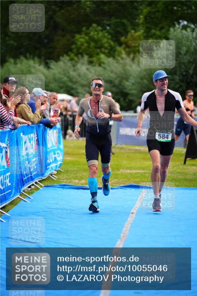 30.08.2026 - Elbe Triathlon Hamburg LAZAROV Photography http://msf.ph/oto/10055046 30.08.2026 11:00:42 Ziel 248, 584, 621 meine-sportfotos.de