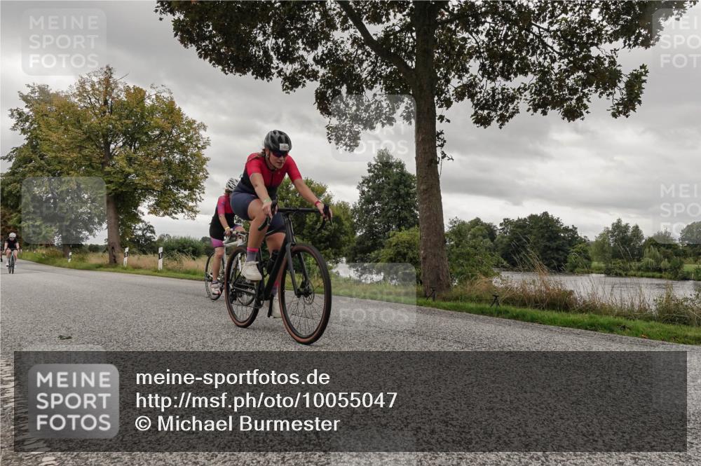 30.08.2026 - Elbe Triathlon Hamburg Michael Burmester http://msf.ph/oto/10055047 30.08.2026 11:21:58 Radfahren 801, 1391, 1400, 1423, 1658 meine-sportfotos.de