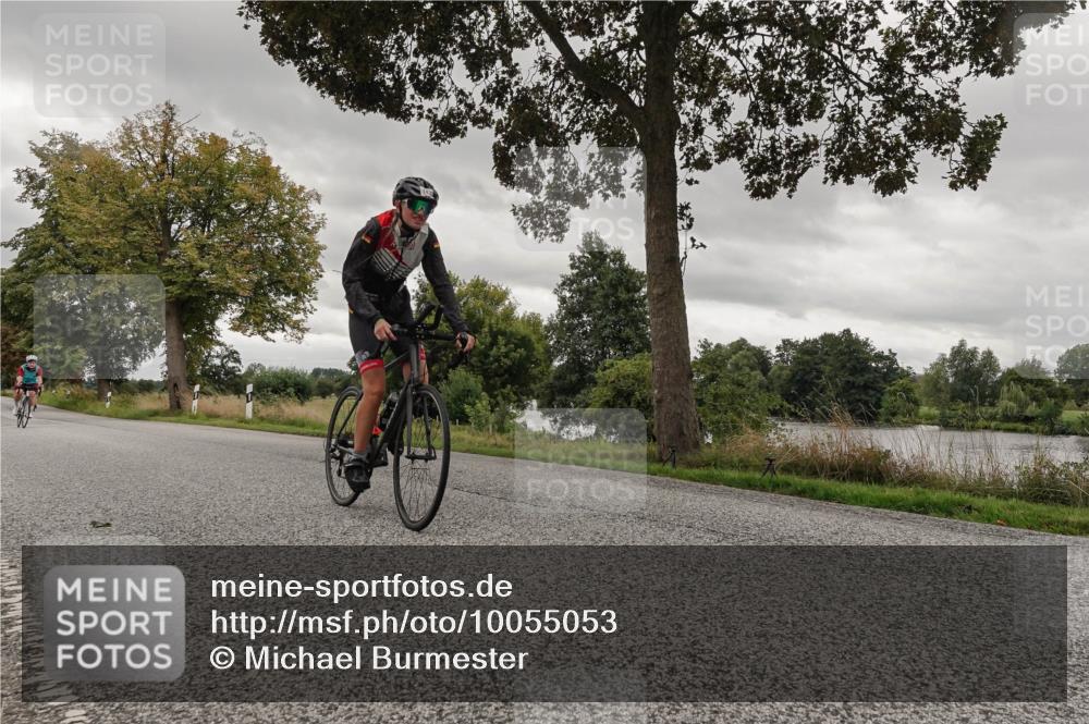 30.08.2026 - Elbe Triathlon Hamburg Michael Burmester http://msf.ph/oto/10055053 30.08.2026 11:22:03 Radfahren 801, 1391, 1423, 1596, 1633 meine-sportfotos.de