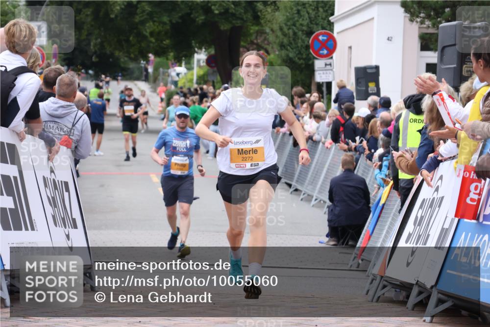 30.08.2026 - Blankeneser Heldenlauf Lena Gebhardt http://msf.ph/oto/10055060 30.08.2026 12:07:46 Ziel 2272, 2722, 4148 meine-sportfotos.de