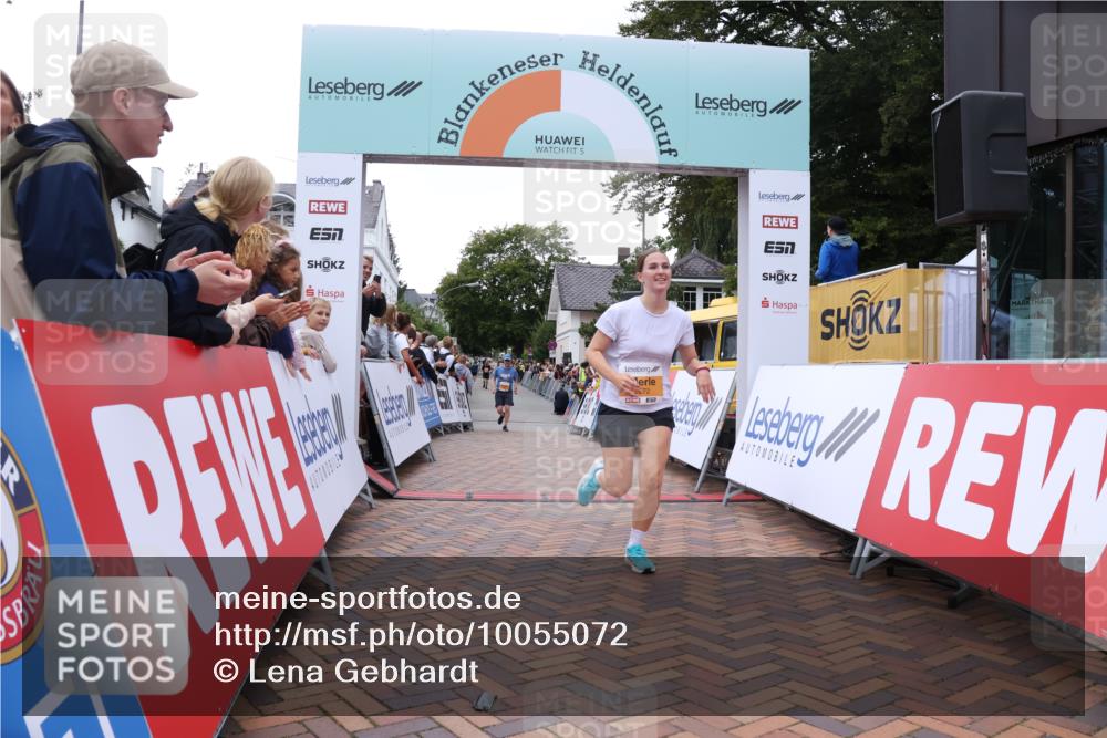 30.08.2026 - Blankeneser Heldenlauf Lena Gebhardt http://msf.ph/oto/10055072 30.08.2026 12:07:49 Ziel 2272, 2722 meine-sportfotos.de