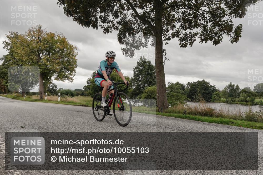 30.08.2026 - Elbe Triathlon Hamburg Michael Burmester http://msf.ph/oto/10055103 30.08.2026 11:24:10 Radfahren 1388 meine-sportfotos.de