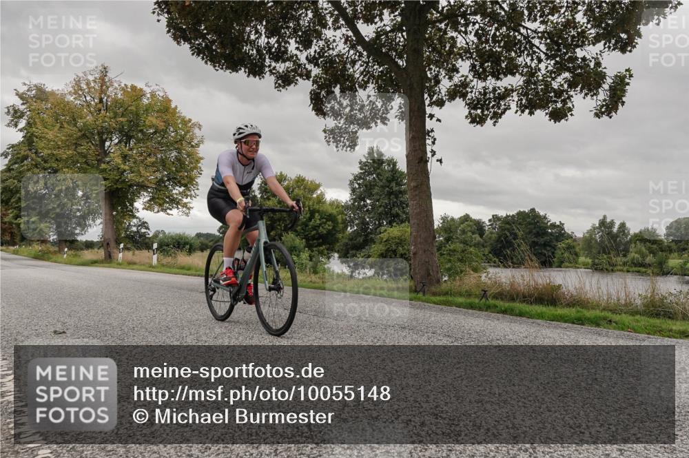 30.08.2026 - Elbe Triathlon Hamburg Michael Burmester http://msf.ph/oto/10055148 30.08.2026 11:25:54 Radfahren 1355, 1396, 1601, 1675 meine-sportfotos.de