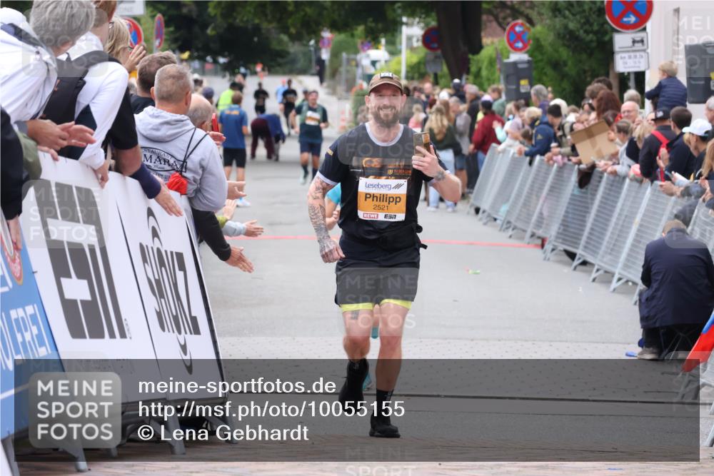 30.08.2026 - Blankeneser Heldenlauf Lena Gebhardt http://msf.ph/oto/10055155 30.08.2026 12:08:02 Ziel 2064, 2334 meine-sportfotos.de