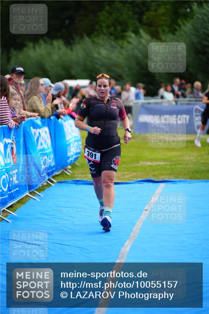 30.08.2026 - Elbe Triathlon Hamburg LAZAROV Photography http://msf.ph/oto/10055157 30.08.2026 11:01:16 Ziel 261, 391 meine-sportfotos.de
