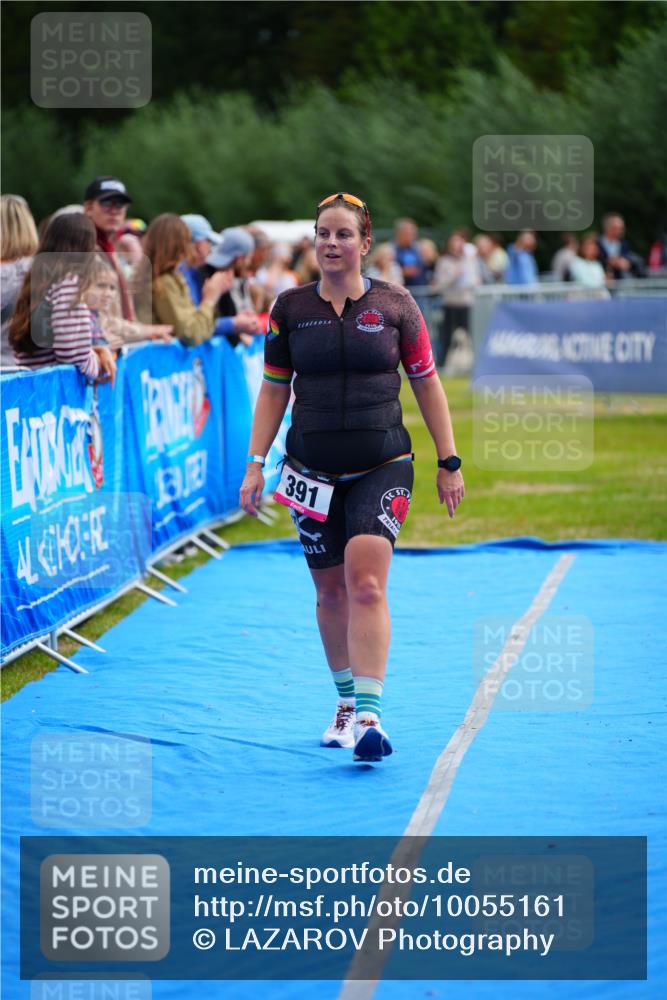 30.08.2026 - Elbe Triathlon Hamburg LAZAROV Photography http://msf.ph/oto/10055161 30.08.2026 11:01:17 Ziel 261, 391 meine-sportfotos.de
