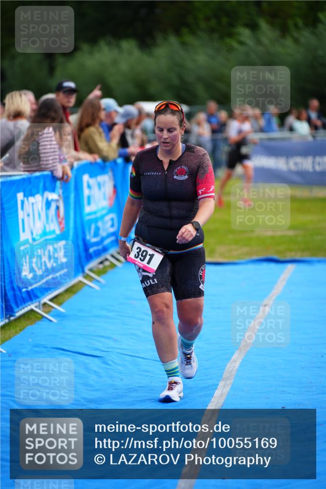 30.08.2026 - Elbe Triathlon Hamburg LAZAROV Photography http://msf.ph/oto/10055169 30.08.2026 11:01:18 Ziel 261, 391 meine-sportfotos.de