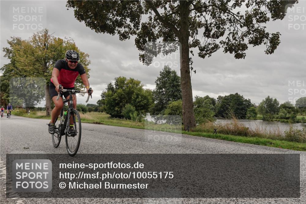 30.08.2026 - Elbe Triathlon Hamburg Michael Burmester http://msf.ph/oto/10055175 30.08.2026 11:26:27 Radfahren 1397, 1414, 1432, 1460, 1623, 1697 meine-sportfotos.de