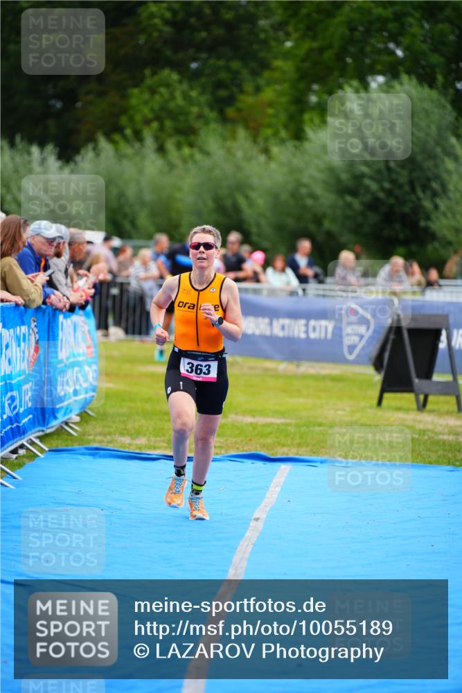 30.08.2026 - Elbe Triathlon Hamburg LAZAROV Photography http://msf.ph/oto/10055189 30.08.2026 11:02:11 Ziel 363, 732 meine-sportfotos.de