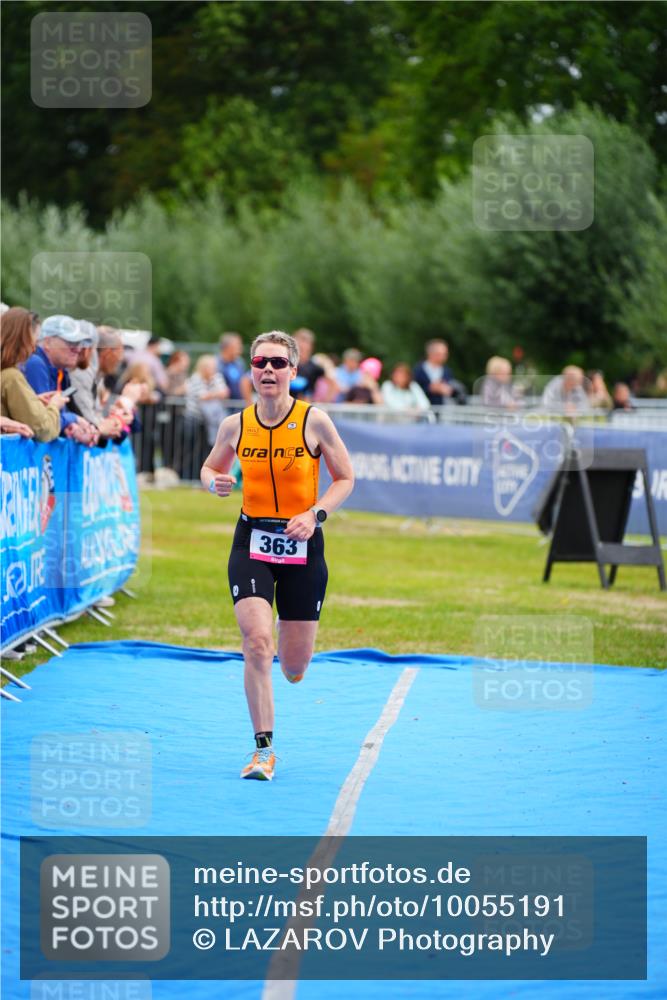 30.08.2026 - Elbe Triathlon Hamburg LAZAROV Photography http://msf.ph/oto/10055191 30.08.2026 11:02:11 Ziel 363, 732 meine-sportfotos.de