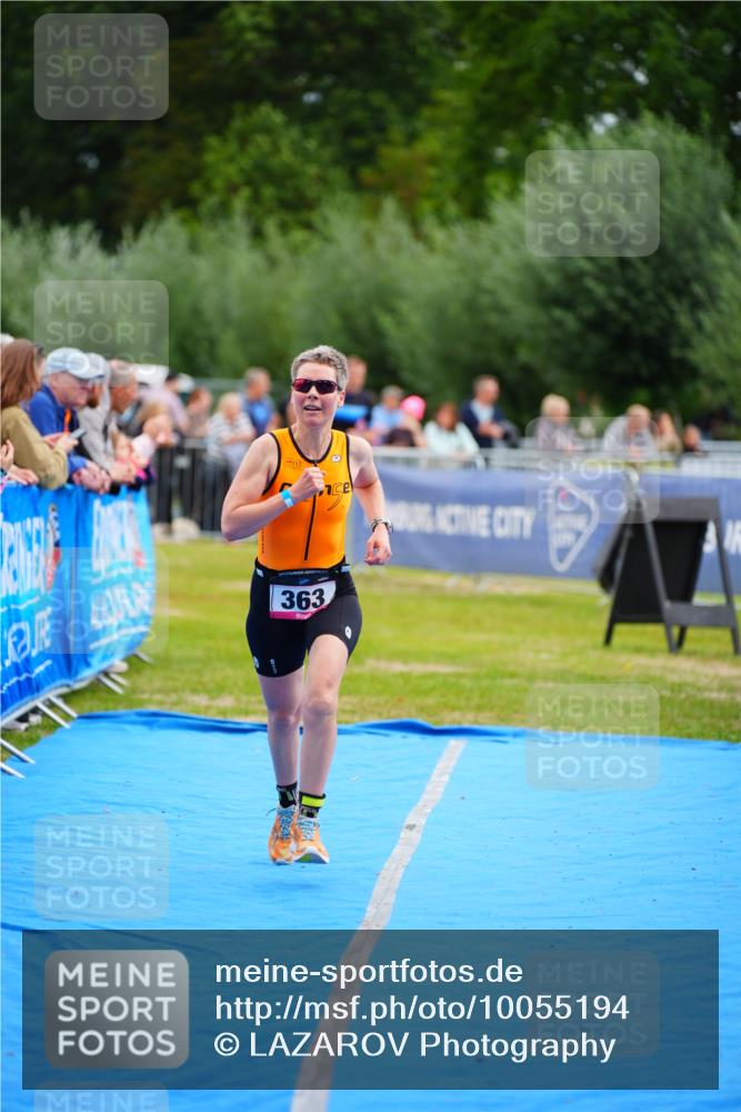 30.08.2026 - Elbe Triathlon Hamburg LAZAROV Photography http://msf.ph/oto/10055194 30.08.2026 11:02:11 Ziel 363, 732 meine-sportfotos.de