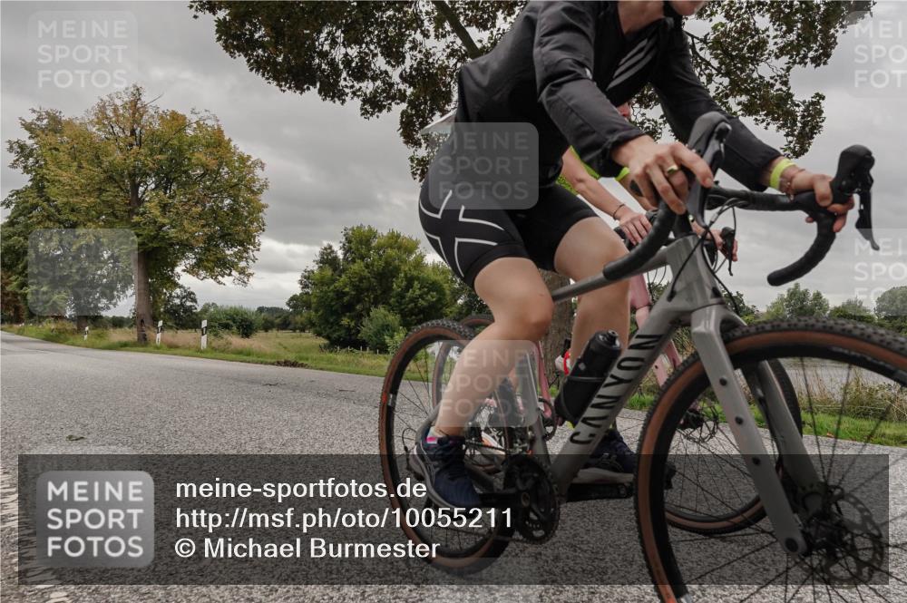 30.08.2026 - Elbe Triathlon Hamburg Michael Burmester http://msf.ph/oto/10055211 30.08.2026 11:27:33 Radfahren 1481, 1604, 1613, 1628 meine-sportfotos.de