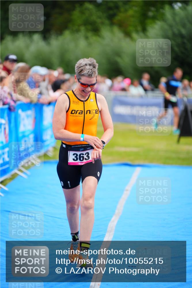 30.08.2026 - Elbe Triathlon Hamburg LAZAROV Photography http://msf.ph/oto/10055215 30.08.2026 11:02:12 Ziel 363, 732 meine-sportfotos.de