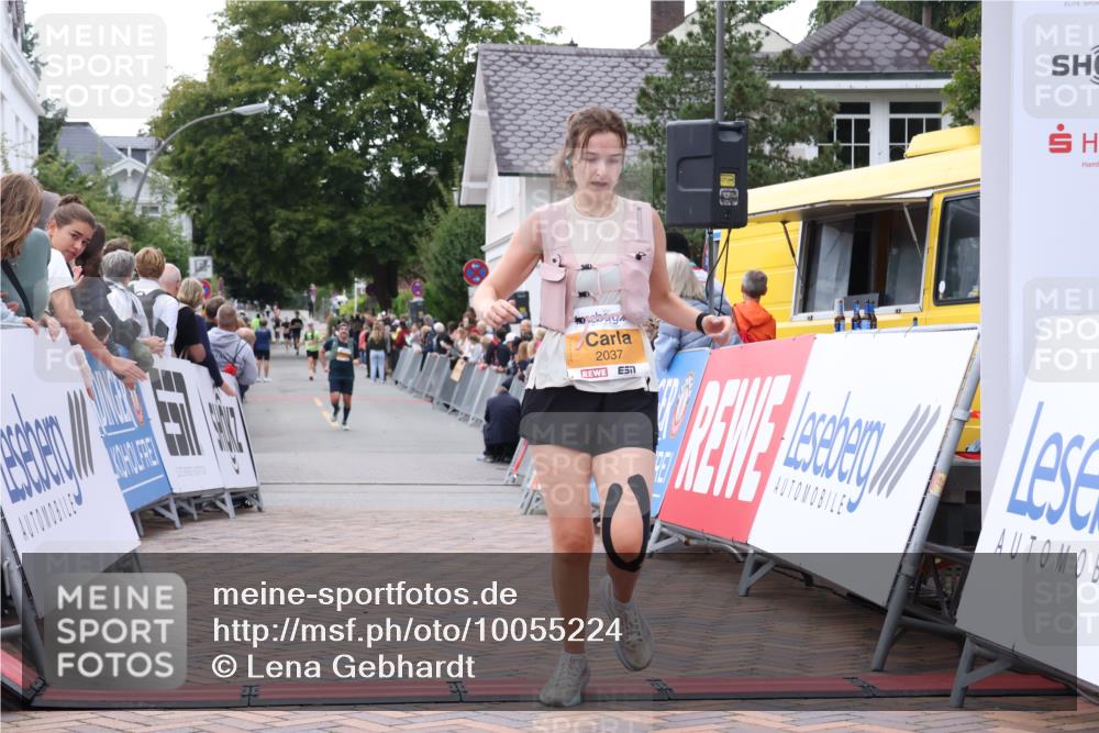 30.08.2026 - Blankeneser Heldenlauf Lena Gebhardt http://msf.ph/oto/10055224 30.08.2026 12:08:13 Ziel 2037, 2521, 4158 meine-sportfotos.de