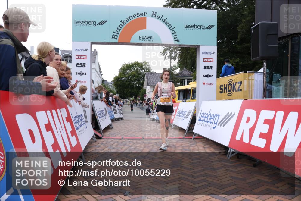 30.08.2026 - Blankeneser Heldenlauf Lena Gebhardt http://msf.ph/oto/10055229 30.08.2026 12:08:13 Ziel 2037, 2521, 4158 meine-sportfotos.de