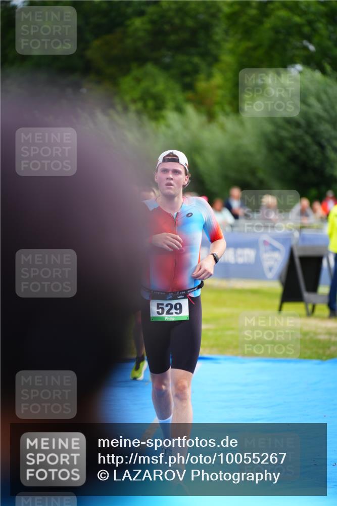 30.08.2026 - Elbe Triathlon Hamburg LAZAROV Photography http://msf.ph/oto/10055267 30.08.2026 11:02:29 Ziel 434, 529, 597, 637, 739 meine-sportfotos.de