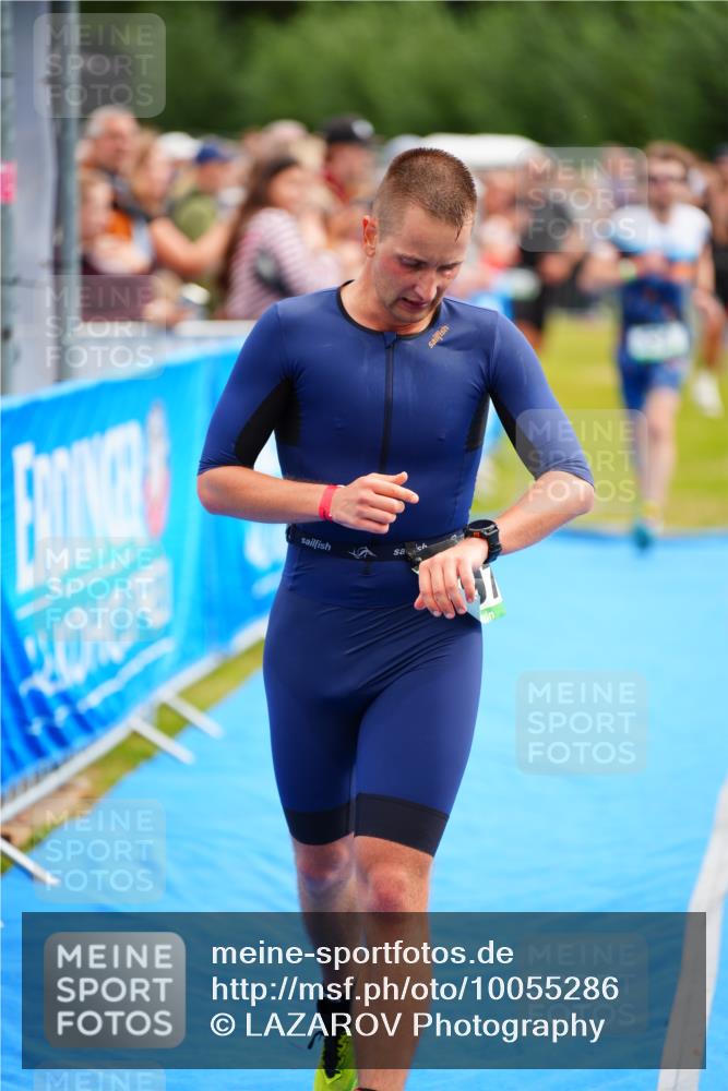 30.08.2026 - Elbe Triathlon Hamburg LAZAROV Photography http://msf.ph/oto/10055286 30.08.2026 11:02:32 Ziel 434, 529, 552, 597, 637, 739, 1116 meine-sportfotos.de